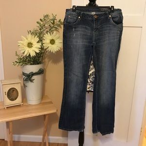 👢 Arizona Jean Co. Boot cut jeans